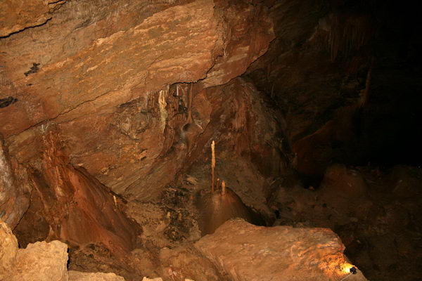 Вот он, самый большой сталагмит в той пещере