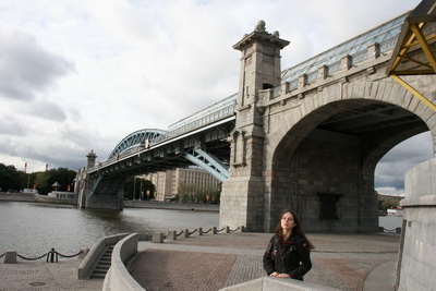Андреевский мост позади
