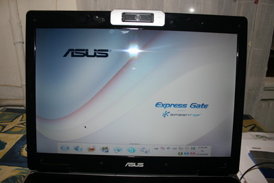 Рабочий стол ASUS Express Gate